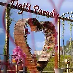 Paradise Ostello *
