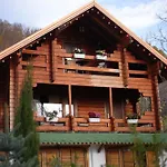 Paradise Hostel *
